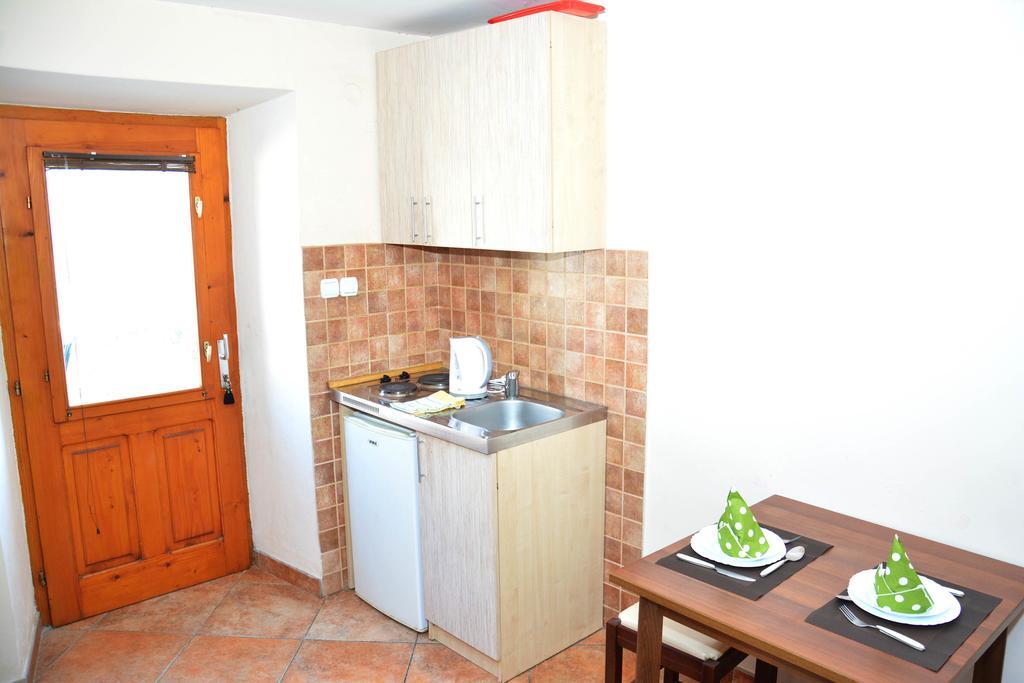 Apartments Tre Sorelle Kotor Exterior foto