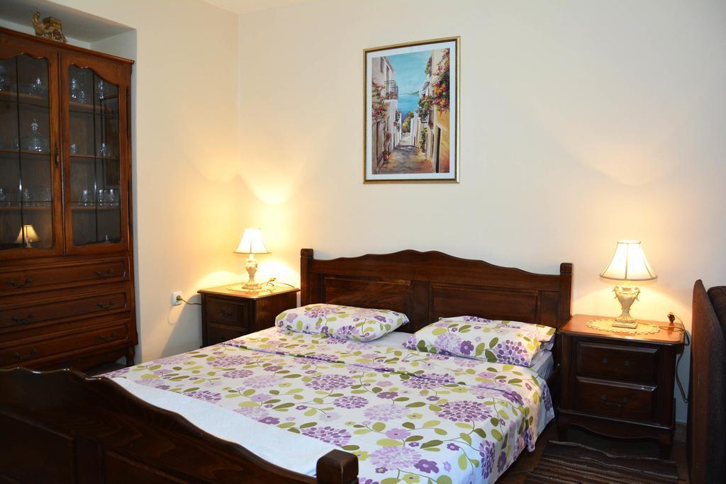 Apartments Tre Sorelle Kotor Exterior foto